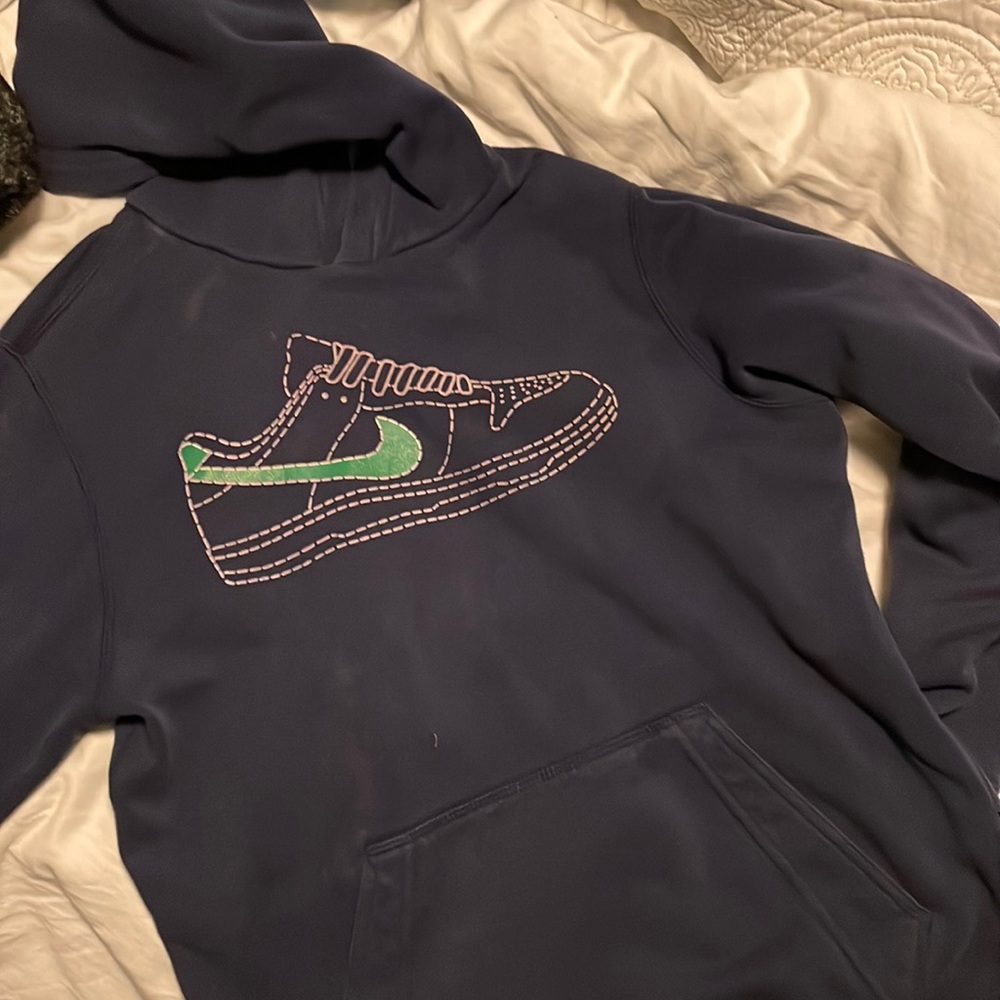 Nike boys Large hoodie